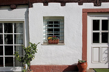  Alberts 563646 Secorino Style Window Grille | Sliding For External Windows | Burglar Protection Grille | Galvanised In Blue | 600 X 500-650 Mm